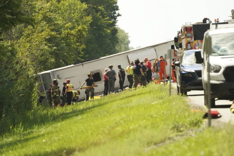 Niagara Falls Tour Bus Crash: Multipl