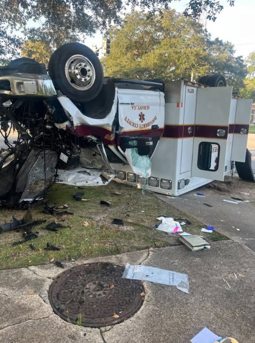 8 injured, including newborn child, in ambulance