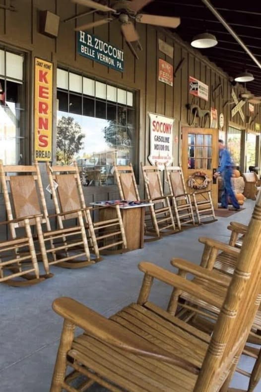 I’ve Been To Cracker Barrel 100’s of T
