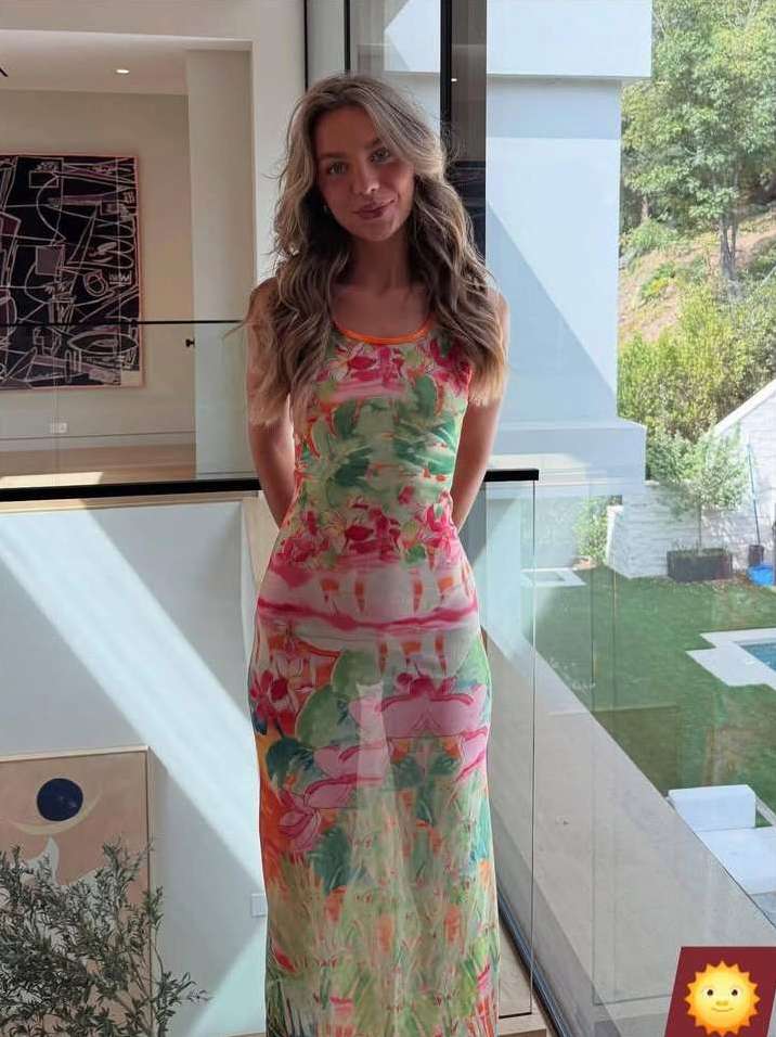 SOTD! The separation between a woman’s