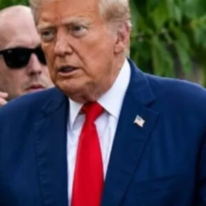 Trump Signs Order Aimed At Preventing Illi