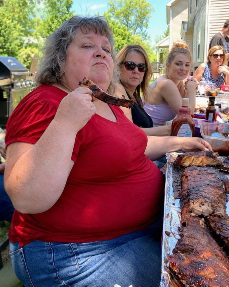 MIL Kept Showing up with Her Whole Clan for Free BB